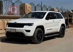 جیپ گراند شیرۆکی